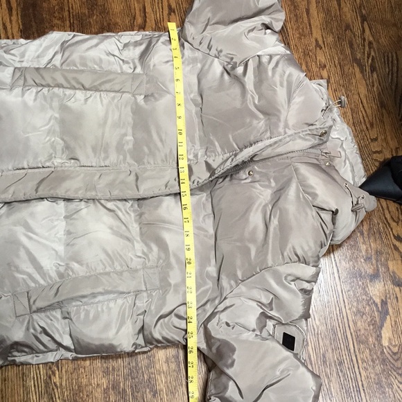 Beige Puffer Coat - Picture 5 of 12